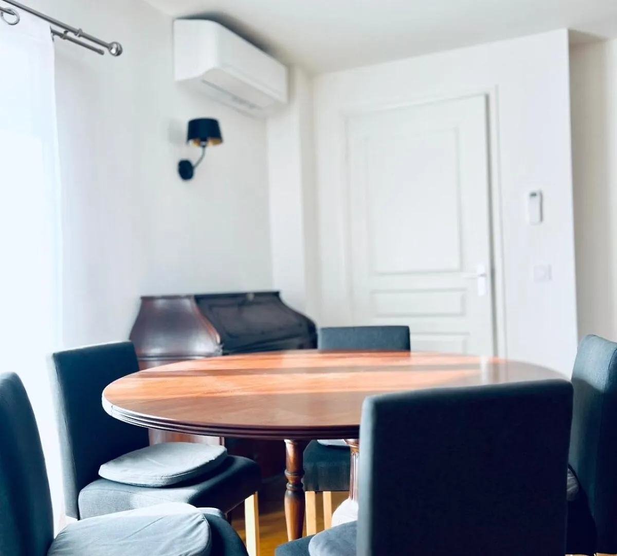 Charming Peaceful Haven In The Golden Square, Air-Conditioned Nizza Apartman