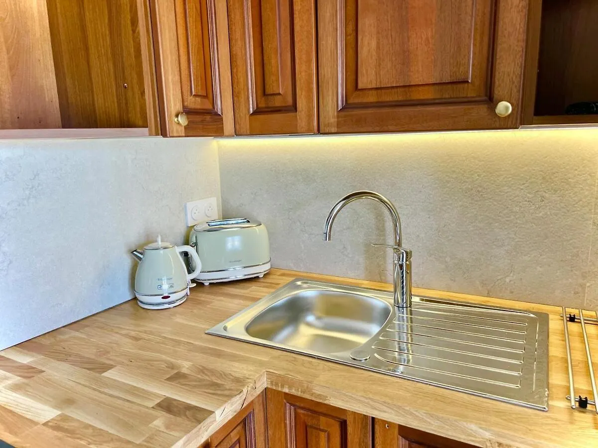 Charming Peaceful Haven In The Golden Square, Air-Conditioned Nizza